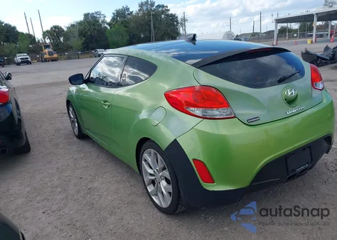 2012 Hyundai Veloster Base W/Black z USA, uszkodzony, nr VIN KMHTC6AD5CU027552